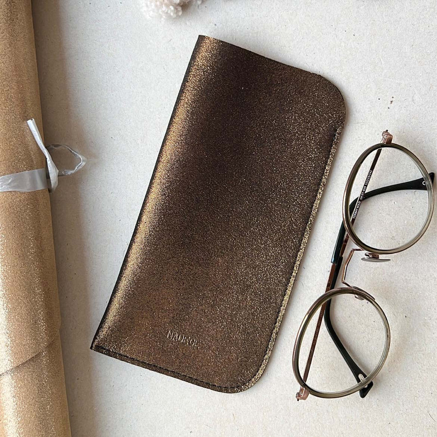 étui lunettes solaires